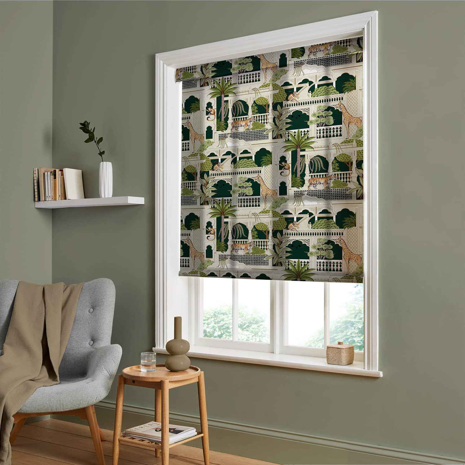 Animahal Emerald Roller Blind